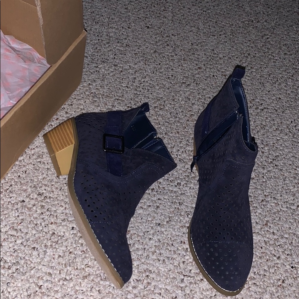 Never wore